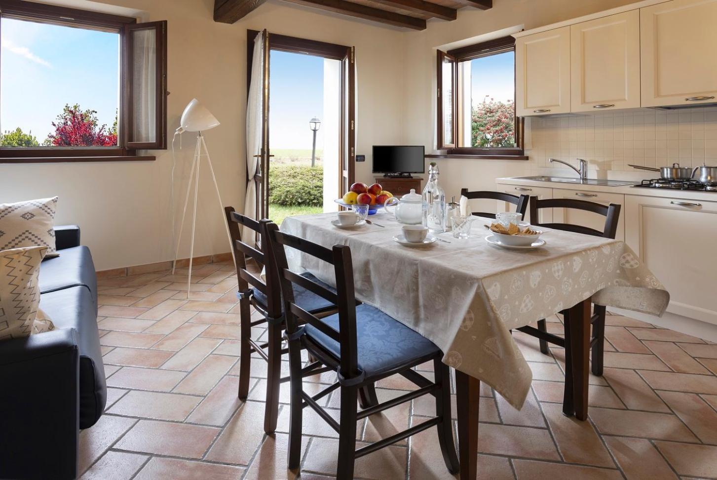 Agriturismo Il Brugnolo Scandiano Kültér fotó