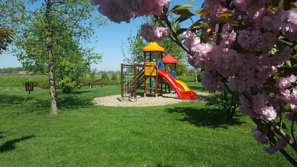 Agriturismo Il Brugnolo Scandiano Kültér fotó