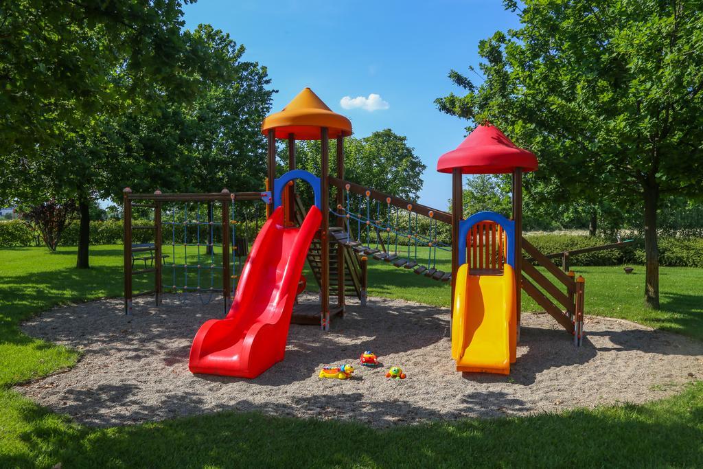 Agriturismo Il Brugnolo Scandiano Kültér fotó